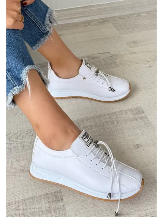Monya Beyaz Cilt Bağcıklı Spor Ayakkabı