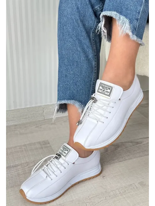 Monya Beyaz Cilt Bağcıklı Spor Ayakkabı
