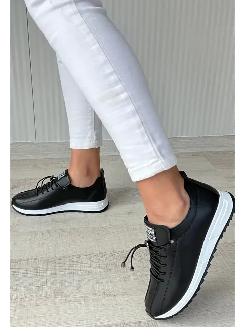 Monya Siyah Cilt Bağcıklı Spor Ayakkabı
