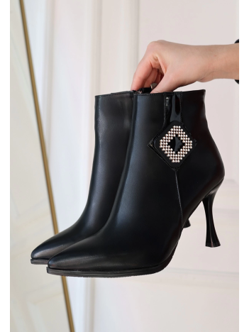 Moose Siyah Cilt Topuklu Bot Moose Siyah Cilt Topuklu Bot