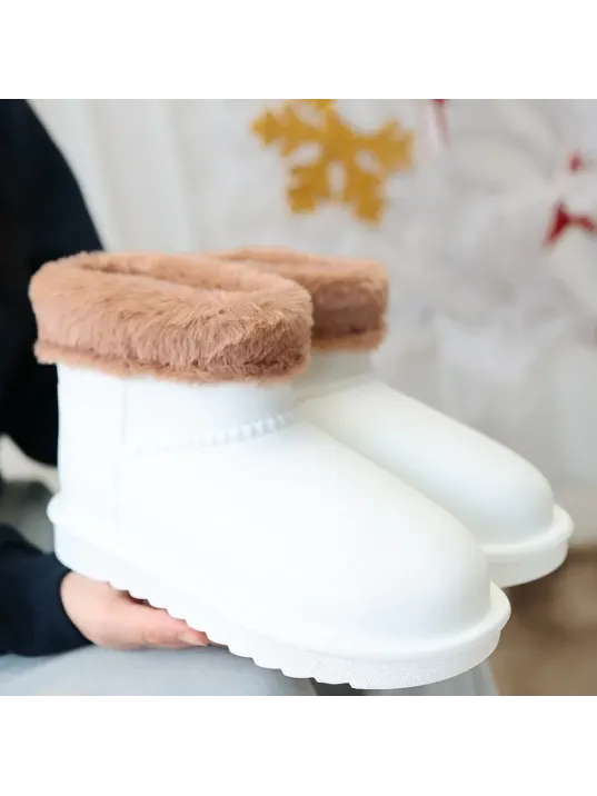 Mordi Beyaz Oval Burunlu Su Geçirmez İçi Kürklü Bot Mordi Beyaz Oval Burunlu Su Geçirmez İçi Kürklü Bot