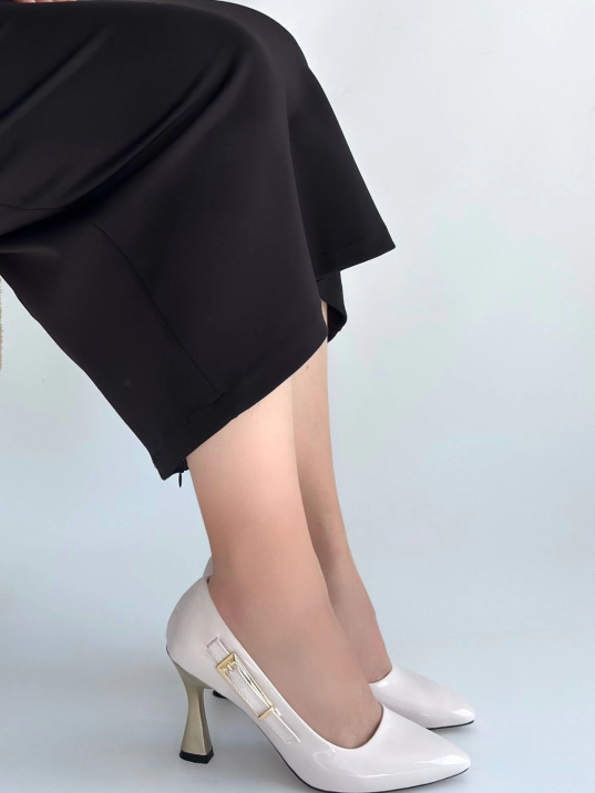 Motya Bej Rugan Topuklu Ayakkabı