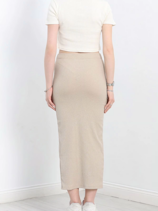 Nakışlı Etekli Takım Bej Beyaz S3899 Nakışlı Etekli Takım Bej Beyaz S3899