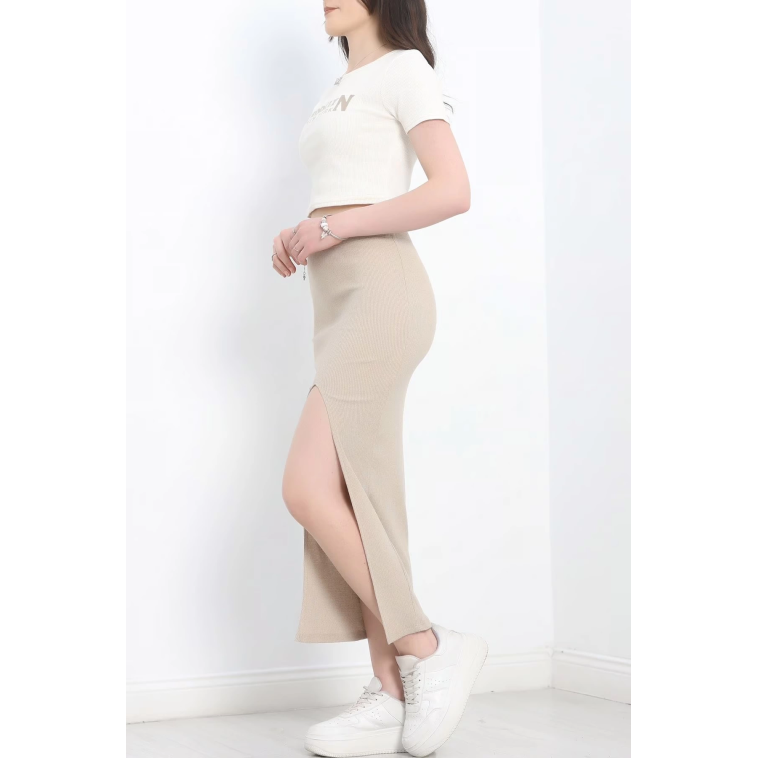 Nakışlı etekli takım bej beyaz s3899 Nakışlı etekli takım bej beyaz s3899