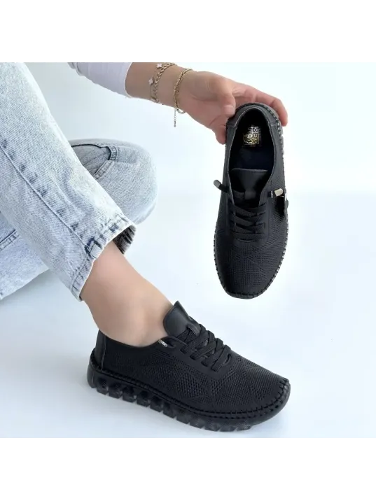 Omma Siyah Deri Lazerli Bağcıklı Spor Ayakkabı