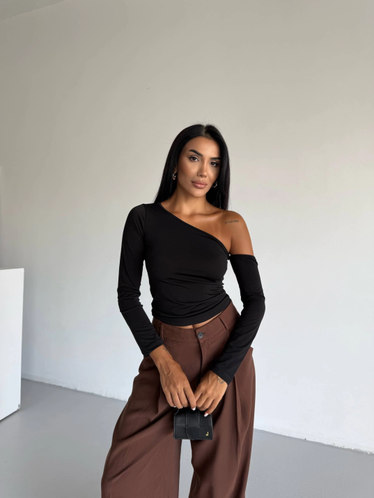 Omuz detaylı kollu bluz siyah f2336 Omuz detaylı kollu bluz siyah f2336