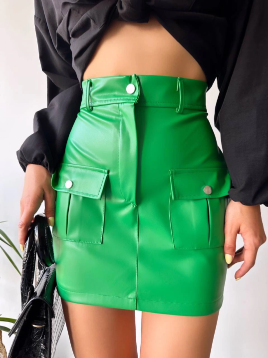 Önden iki cepli deri etek yeşil h240040 Önden iki cepli deri etek yeşil h240040