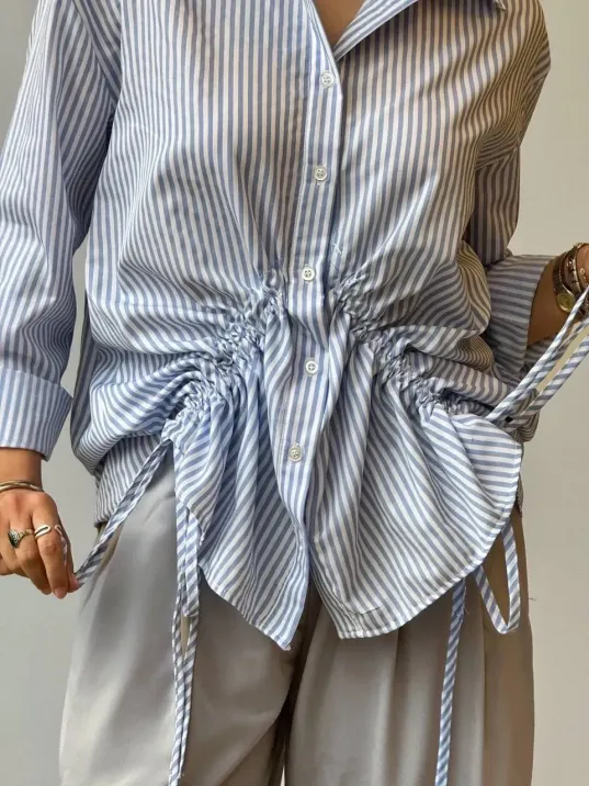 Önü Büzgü Detaylı Çizgili Gömlek