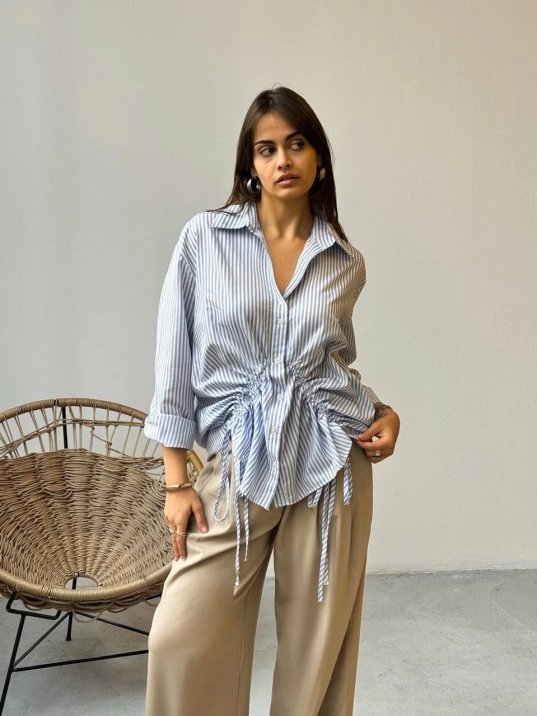 Önü büzgü detaylı çizgili gömlek Önü büzgü detaylı çizgili gömlek