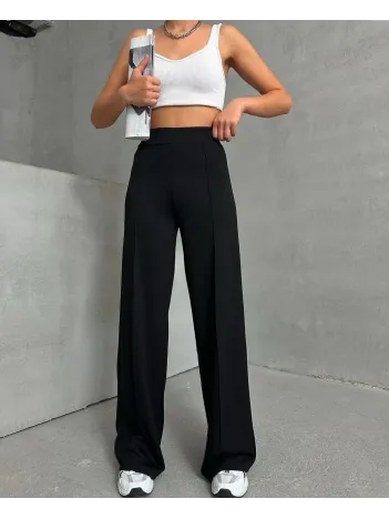 Önü Çımalı Pantolon Siyah