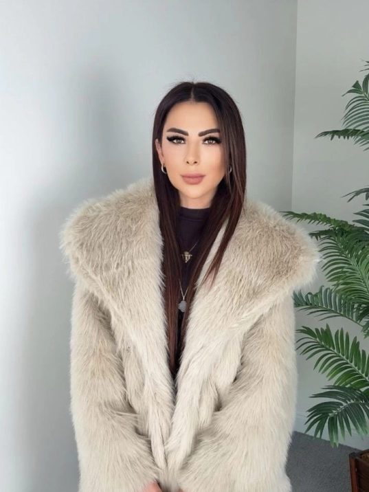 Önü çıtçıtlı loli kürk bej t4149 Önü çıtçıtlı loli kürk bej t4149