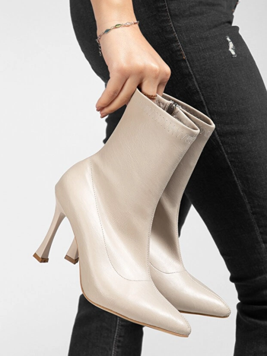 Orjen Bej Cilt Streç Topuklu Bot