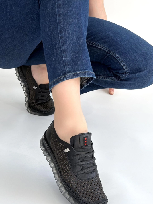 Otja Siyah Deri Lazerli Bağcıklı Spor Ayakkabı