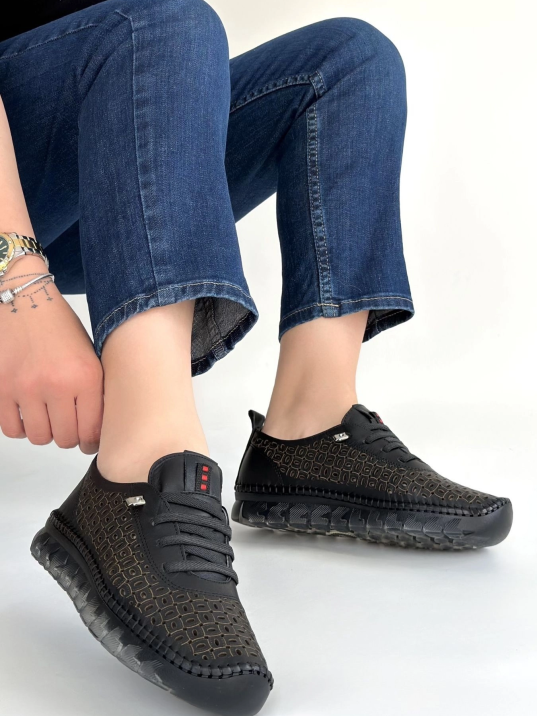 Otja Siyah Deri Lazerli Bağcıklı Spor Ayakkabı