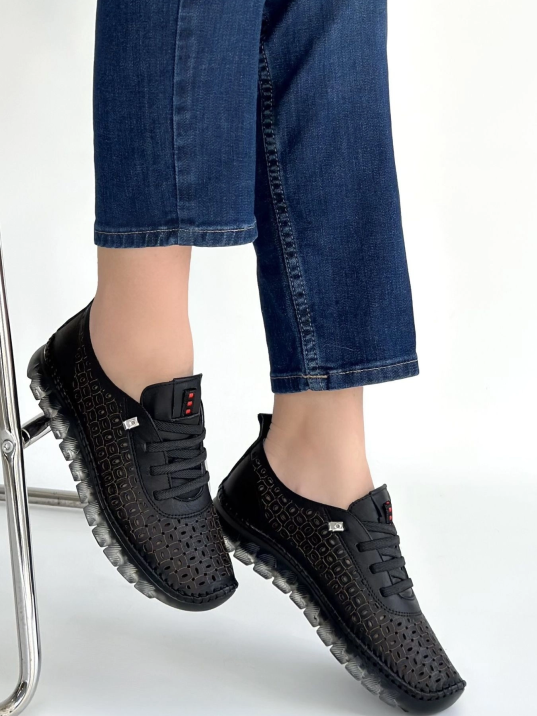 Otja Siyah Deri Lazerli Bağcıklı Spor Ayakkabı