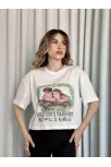Oversize Beyaz Baskılı Crop Tişört Oversize Beyaz Baskılı Crop Tişört
