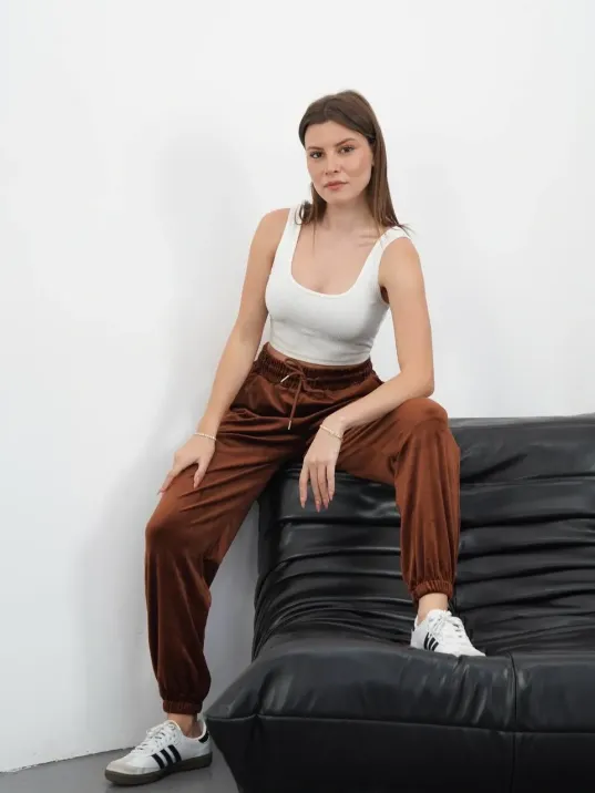 Paça Lastikli Kadife Eşofman Kahve Md34