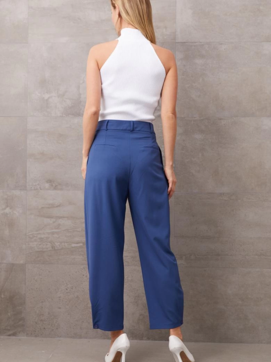 Paçası Düğmeli Yüksek Bel Pantolon Paçası Düğmeli Yüksek Bel Pantolon