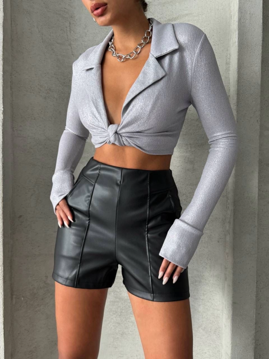 Parçalı cepli deri şort siyah w26312 Parçalı cepli deri şort siyah w26312