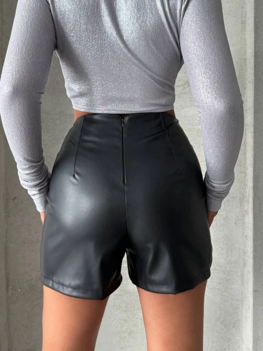 Parçalı cepli deri şort siyah w26312 Parçalı cepli deri şort siyah w26312