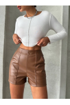 Parçalı Cepli Deri Şort Taba W26312 Parçalı Cepli Deri Şort Taba W26312