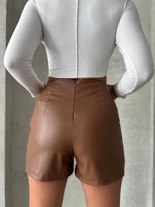 Parçalı Cepli Deri Şort Taba W26312