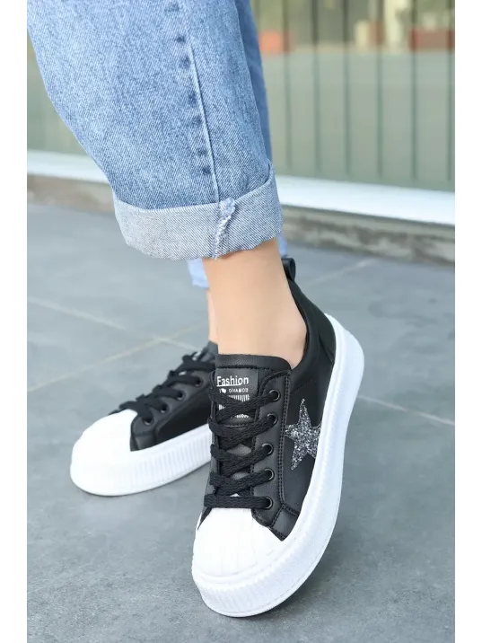 Piata Siyah Cilt Beyaz Tabanlı Bağcıklı Spor Ayakkabı