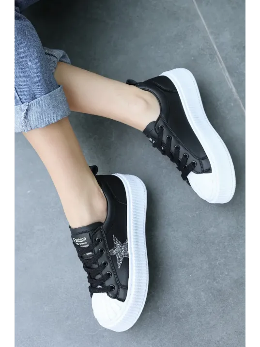 Piata Siyah Cilt Beyaz Tabanlı Bağcıklı Spor Ayakkabı