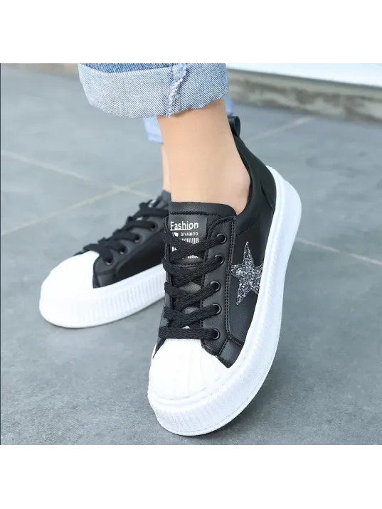 Piata Siyah Cilt Beyaz Tabanlı Bağcıklı Spor Ayakkabı