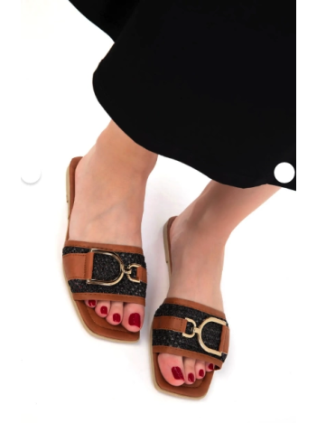 Pıer Siyah Cilt Terlik Pıer Siyah Cilt Terlik