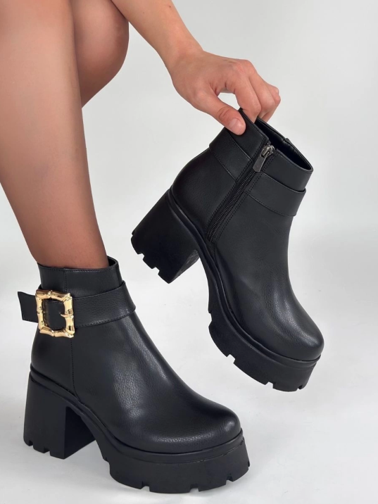 Pinma Siyah Cilt Topuklu Bot Pinma Siyah Cilt Topuklu Bot