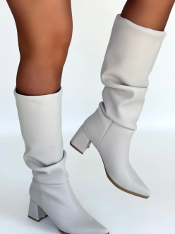 Pitay Bej Cilt Topuklu Çizme