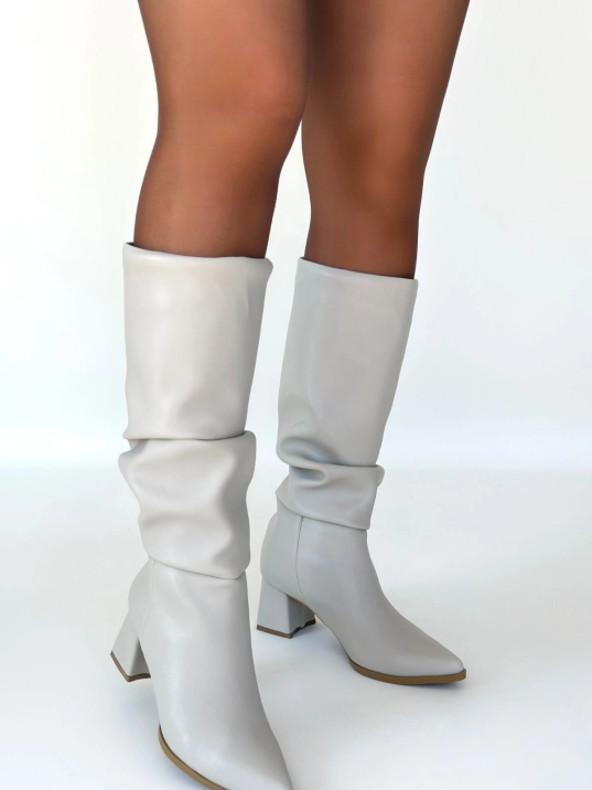 Pitay Bej Cilt Topuklu Çizme