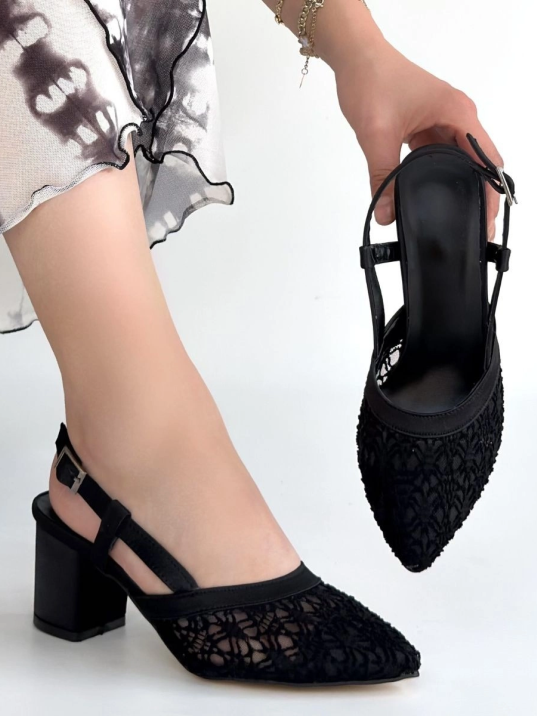 Poje Siyah Saten Tül Detaylı Topuklu Ayakkabı