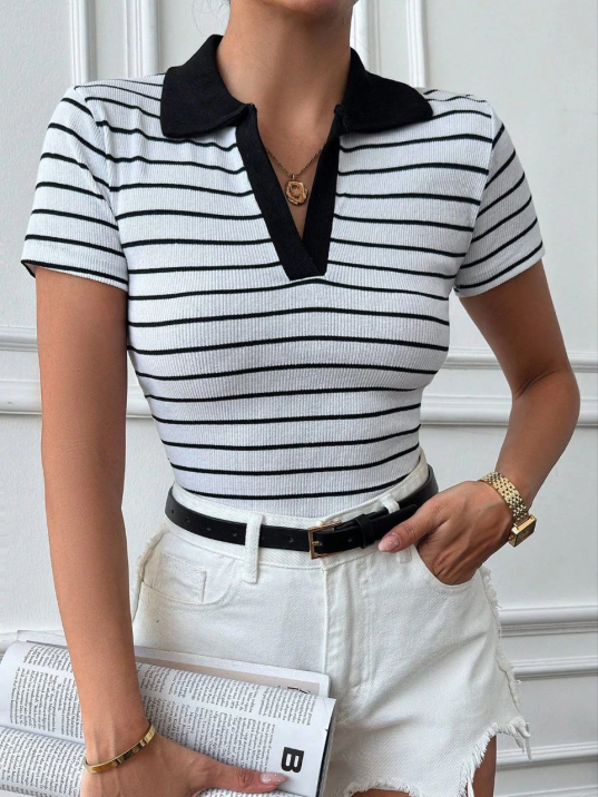 Polo yaka garnili bluz Beyazsiyah Polo yaka garnili bluz Beyazsiyah