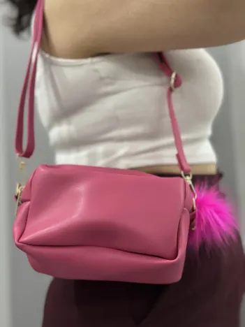 Ponpon Fuşya Cilt Çanta