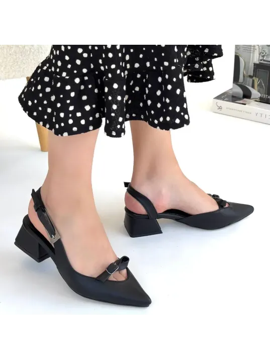 Rewat Siyah Cilt Topuklu Ayakkabı Rewat Siyah Cilt Topuklu Ayakkabı