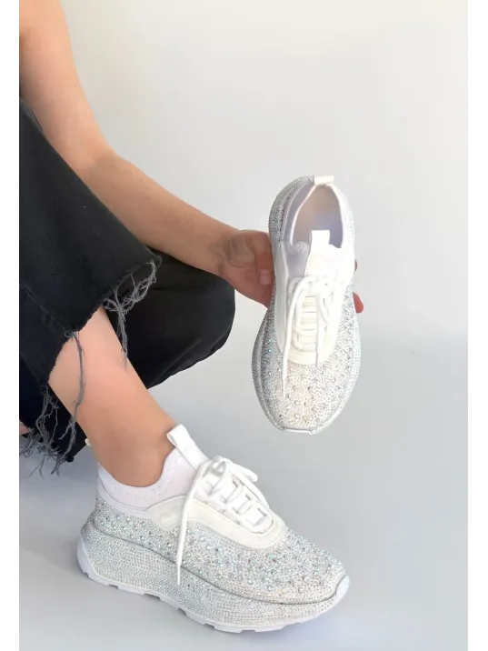 Rimay Beyaz Cilt Boncuk İşlemeli Spor Ayakkabı