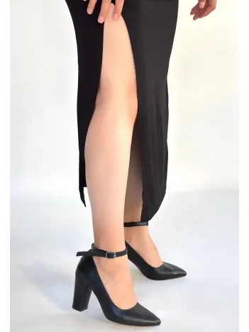 Rity Siyah Cilt Topuklu Ayakkabı Rity Siyah Cilt Topuklu Ayakkabı