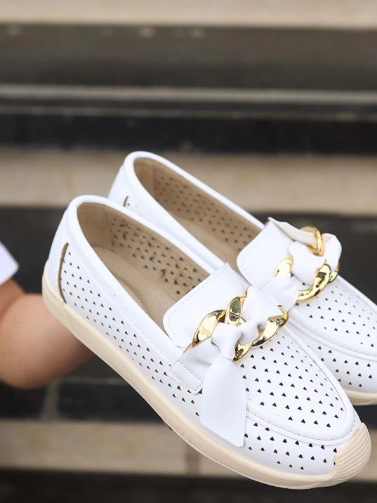 Riwan Beyaz Cilt Babet Ayakkabı Riwan Beyaz Cilt Babet Ayakkabı