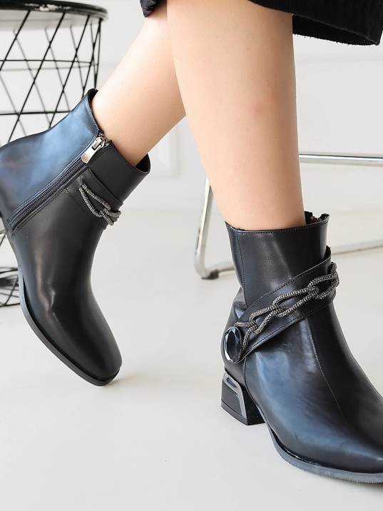 Roxani Siyah Cilt Topuklu Bot Roxani Siyah Cilt Topuklu Bot