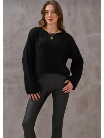 Salaş Delik Detaylı Kazak Siyah