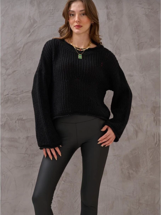 Salaş delik detaylı kazak siyah