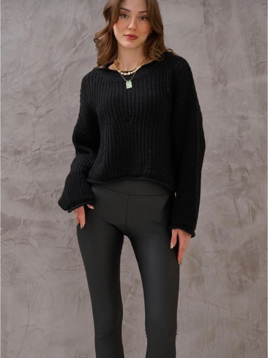 Salaş delik detaylı kazak siyah