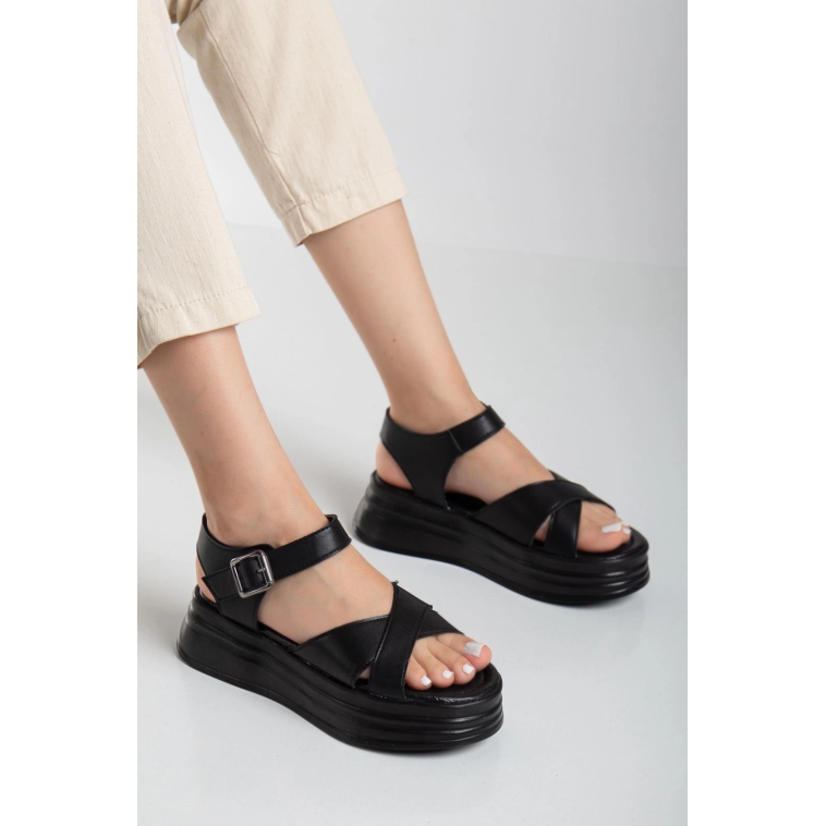 Sibna Siyah Cilt Kemerli Sandalet Sibna Siyah Cilt Kemerli Sandalet