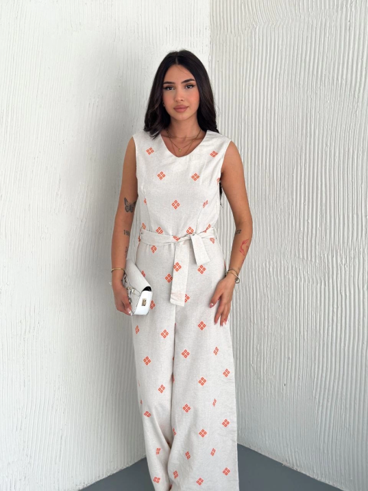 Sırt dekolteli keten beyaz tulum S1036 Sırt dekolteli keten beyaz tulum S1036