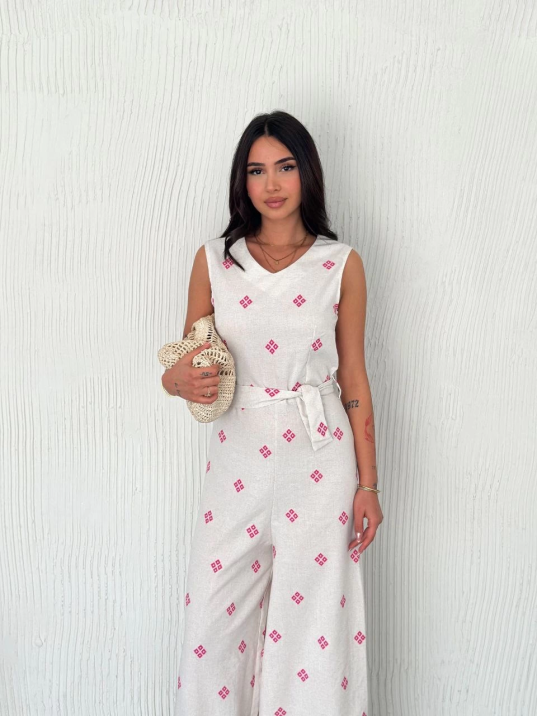 Sırt dekolteli keten beyaz tulum S1036 Sırt dekolteli keten beyaz tulum S1036