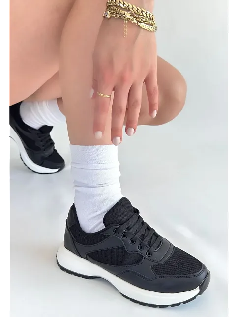 Slar Siyah Cilt Bağcıklı Spor Ayakkabı