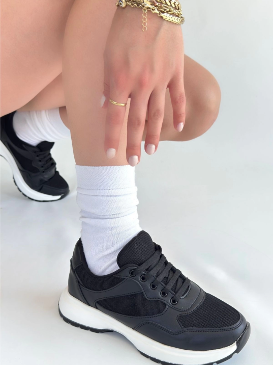 Slar Siyah Cilt Bağcıklı Spor Ayakkabı Slar Siyah Cilt Bağcıklı Spor Ayakkabı