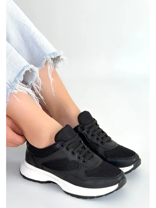 Slar Siyah Cilt Simli Bağcıklı Spor Ayakkabı